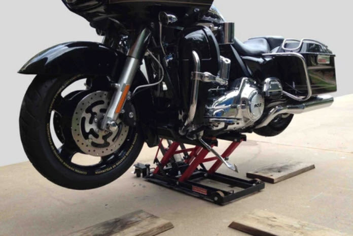 Using a Motorcycle Jack With Your Center Stand – WheelDock